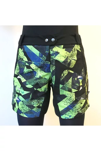 Tomka Csilla Dazee Green2 design baggy short women sportswear
