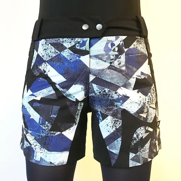 Tomka Csilla Dazee Blue design baggy short women sportswear