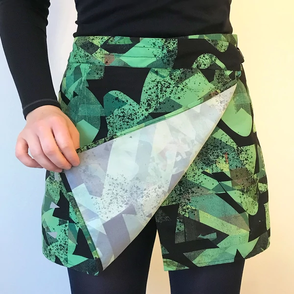 Tomka Csilla Dazee Green1 design bike skirt women sportswear