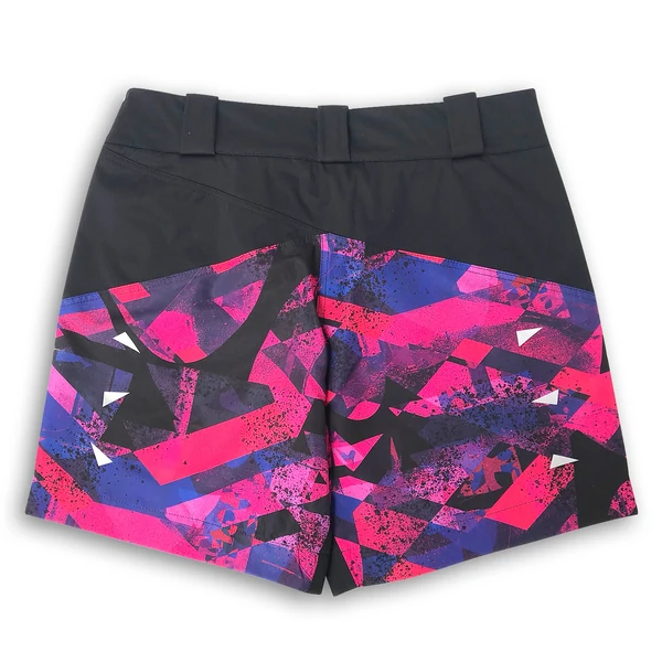 Tomka Csilla Dazee Pink design baggy short women sportswear