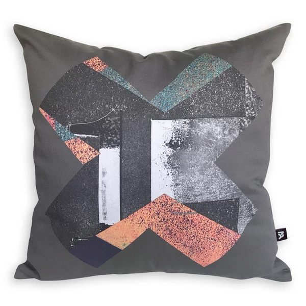 Tomka Csilla / X Lindlip 2-10 art design cotton cushion 45x45 / X művészi mintás dizájn pamut párna